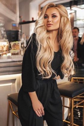 Ukrainian Call girl Nia (Doha)