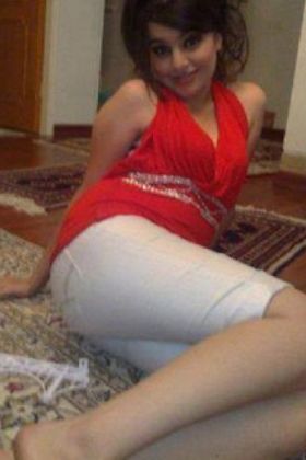 Afghan Call girl Emily (Doha)