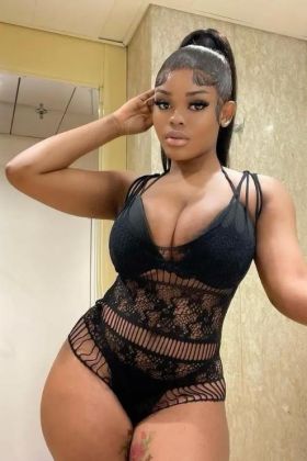  Call girl Camillia (Doha)