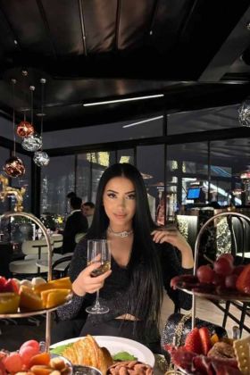  Call girl Emily, 23 years old D (Doha)