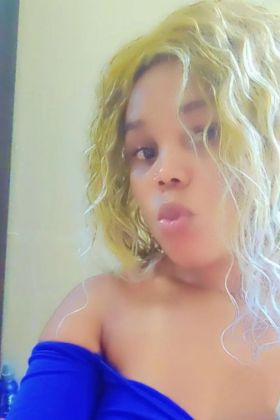  Call girl Amber (Doha)