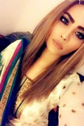 Indian Call girl Alina (Doha)