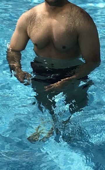 Escort girl Mackenzie (Doha), 