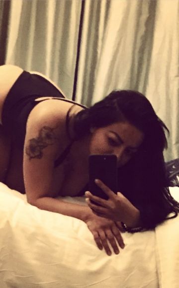 Escort girl Gia (Doha), 