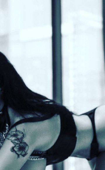 Escort girl Gia (Doha), 