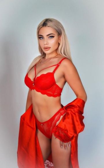 Escort girl Janine (Doha), 