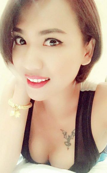 Escort girl LittleCatYoyo Shemale (Doha), 
