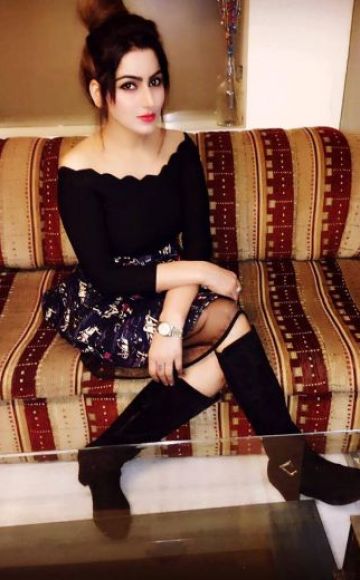Escort girl Harsita (Doha), 