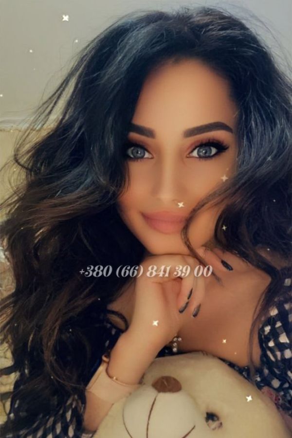 Tina, a polish escort Doha has for you