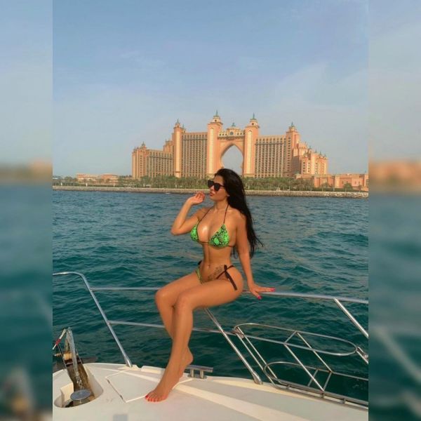Invite Qatar outcall escort Montana to your flat or hotel room