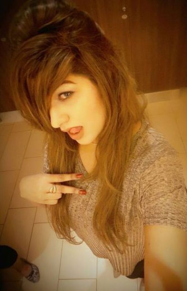 Visit out call girl in Doha. From QAR 250/hr