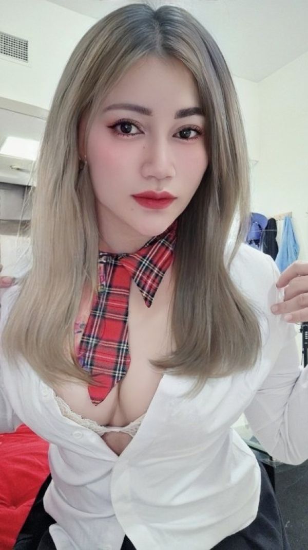 Lesbian call girl Lisa.Good suck,cim,rim is waiting for ladies