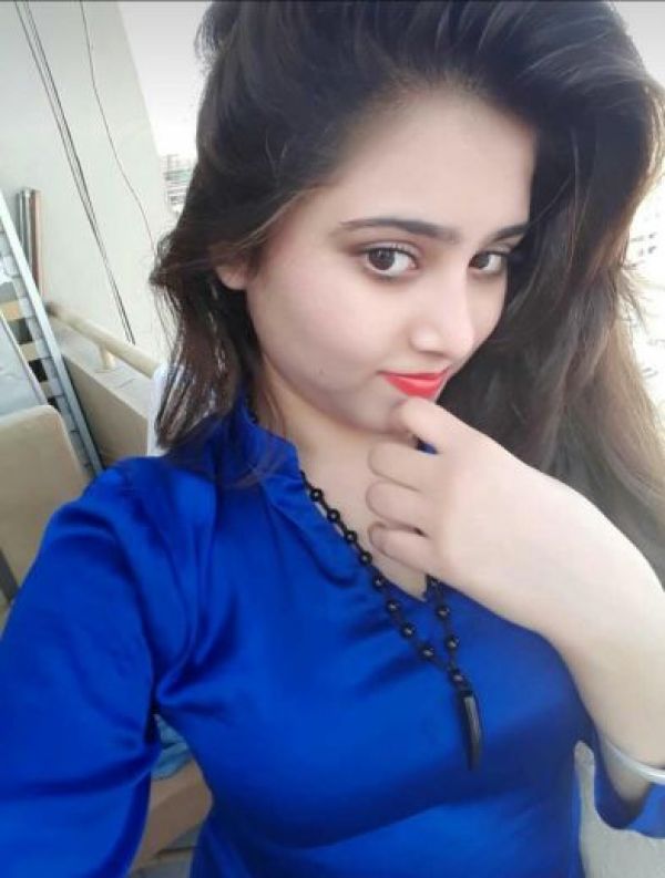 Asian escort in Doha for classic and oral sex for QAR 270