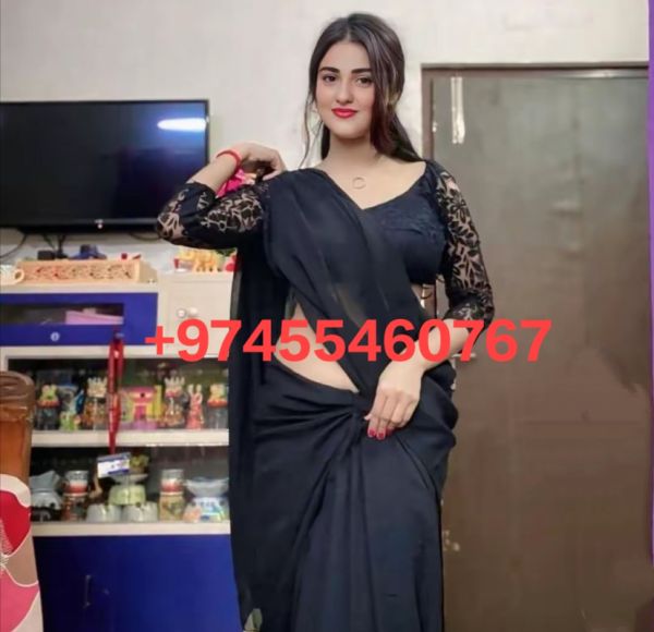 Model Pooja , mature escort, 23 years old