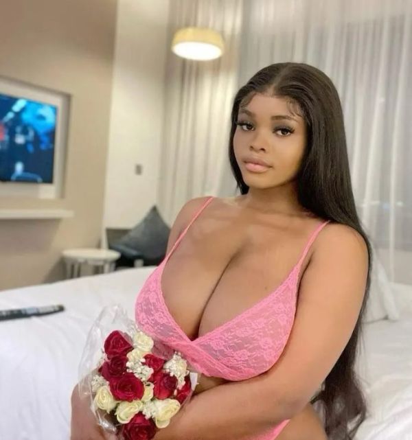 Look for escorts & babes? Book prostitute Camillia on Sexdoha.club