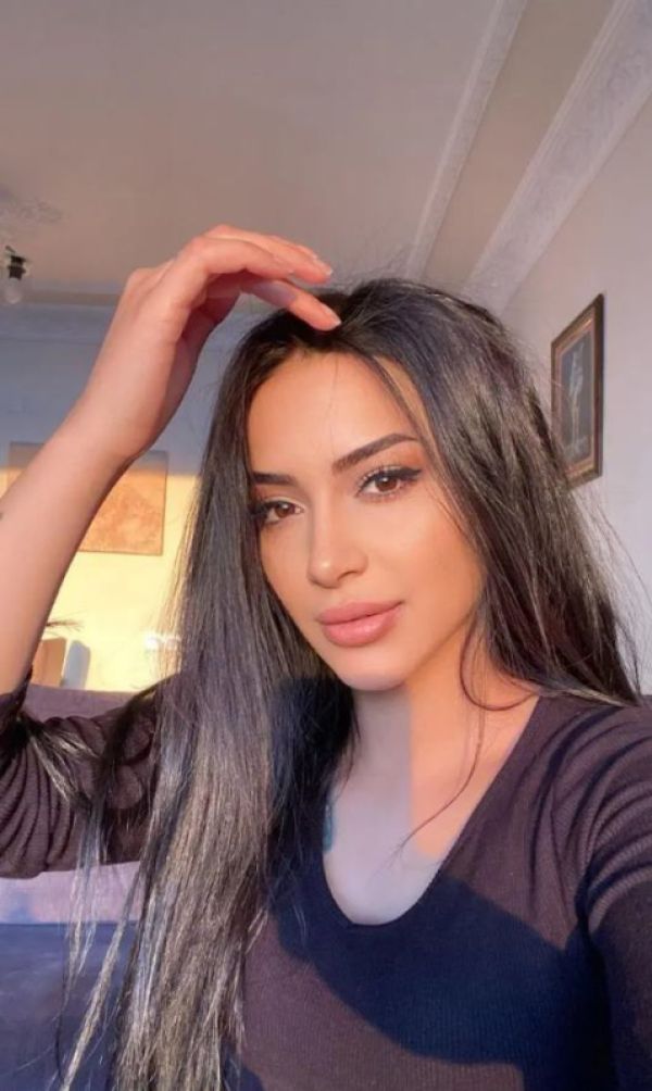 Call girl in Doha: Emily, 23 years old D available 24 7