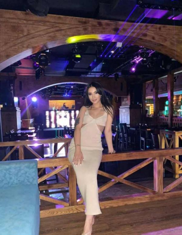 Local escort service offers sexy Emily, 23 years old D, weight 52 kg, height 165 cm