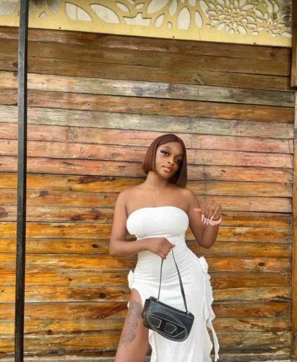 Enjoy the company of a perfect Doha escort Bianca