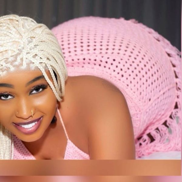 Dating with a top escort in Qatar on Sexdoha.club