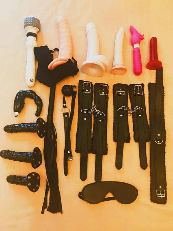 Qatar escort Domination hot sex, 168 cm, 50 kg ready for an encounter