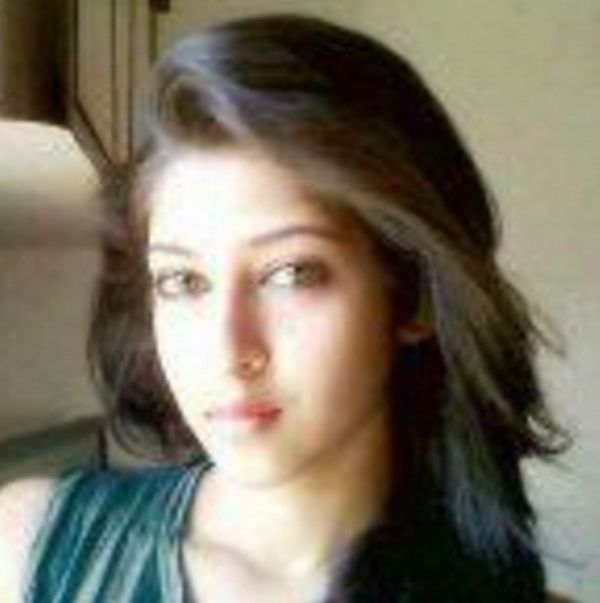 Airport escort Indian Escort for quick sex